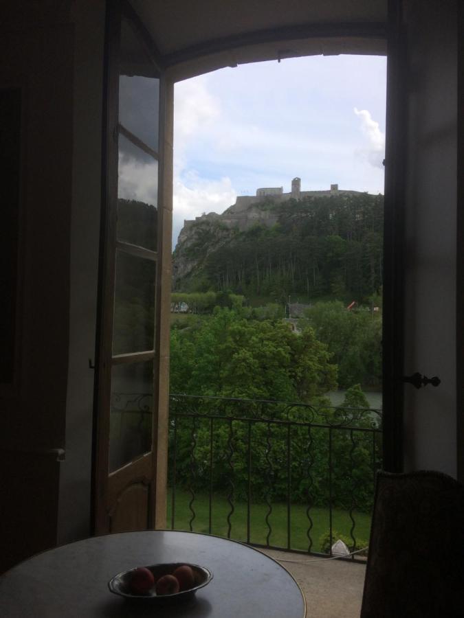 Chateau De La Cazette Систерон Экстерьер фото